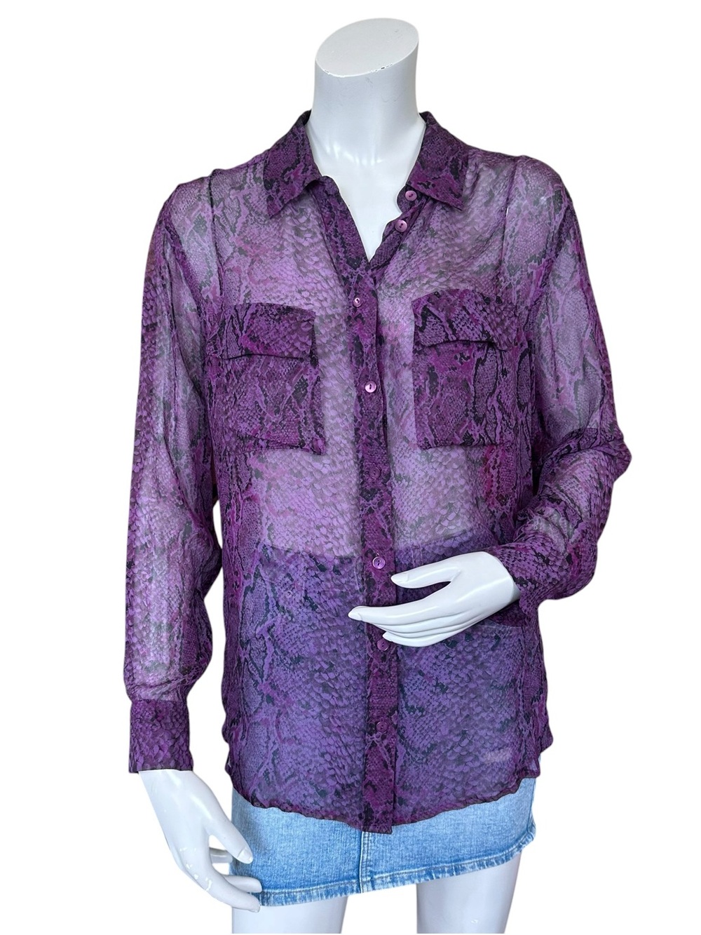 Equipment Femme Purple 100% Silk Snakeskin Print Button Down Blouse Size Medium
